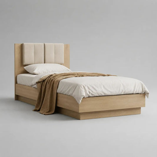Lit simple 90 × 190 cm en panneaux mélaminés décor chêne clair avec tête de lit rembourrée beige